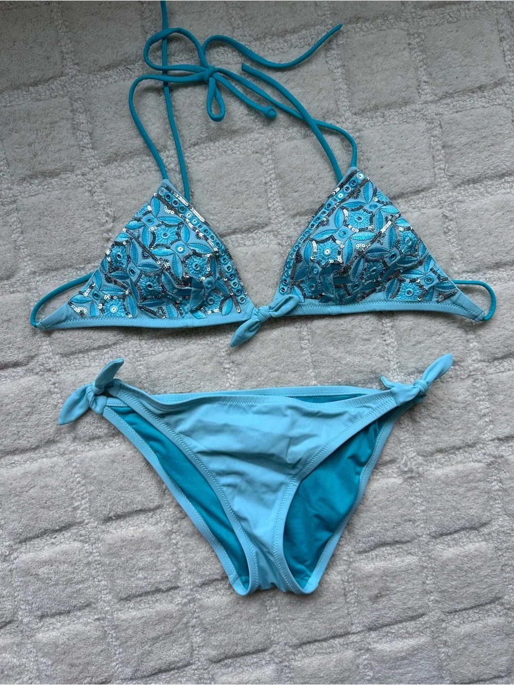 Victorias Secret bright turquoise